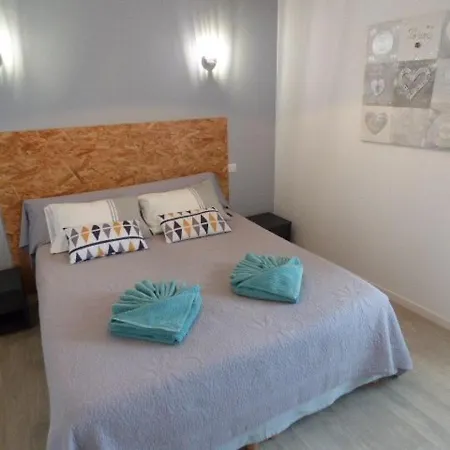 Renove Avec Jardin Clos, Proche Plages, Wifi, Parking Pour Voiture Electrique - Fr-1-426-164 *