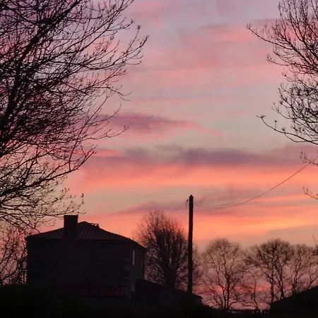 Renove Avec Jardin Clos, Proche Plages, Wifi, Parking Pour Voiture Electrique - Fr-1-426-164 * Le Bernard