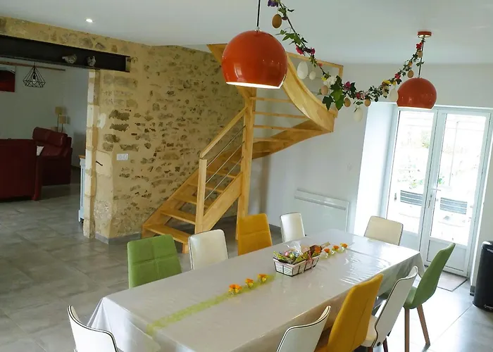 Renove Avec Jardin Clos, Proche Plages, Wifi, Parking Pour Voiture Electrique - Fr-1-426-164