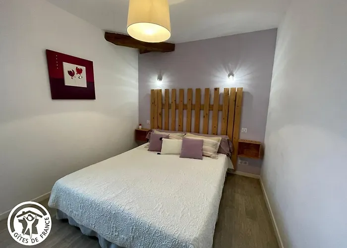 Casa de Férias Renove Avec Jardin Clos, Proche Plages, Wifi, Parking Pour Voiture Electrique - Fr-1-426-164